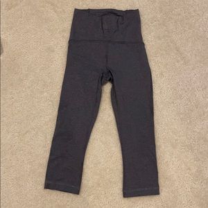 Lululemon Cropped Pant Grey Size 2